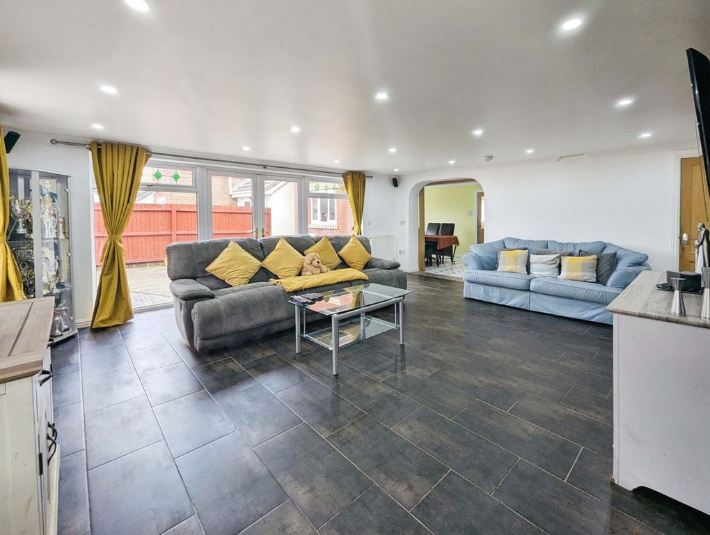 Additional image 18 of 5 bed detached house for saleClos Cae Pwll, Treharris CF46