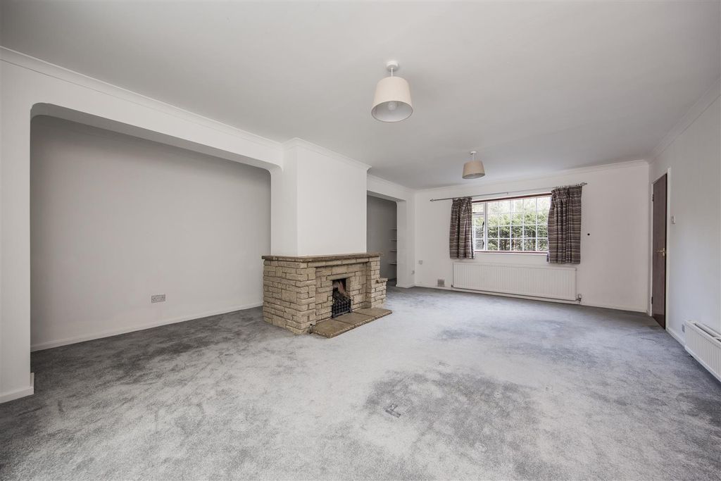 Property photo 3 of 32 Feature Fireplace