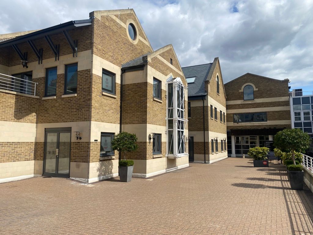 Property photo 3 of 8 Photo 3