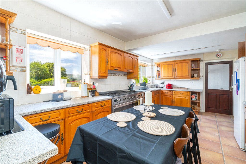 Property photo 3 of 21 Kitchen Dining