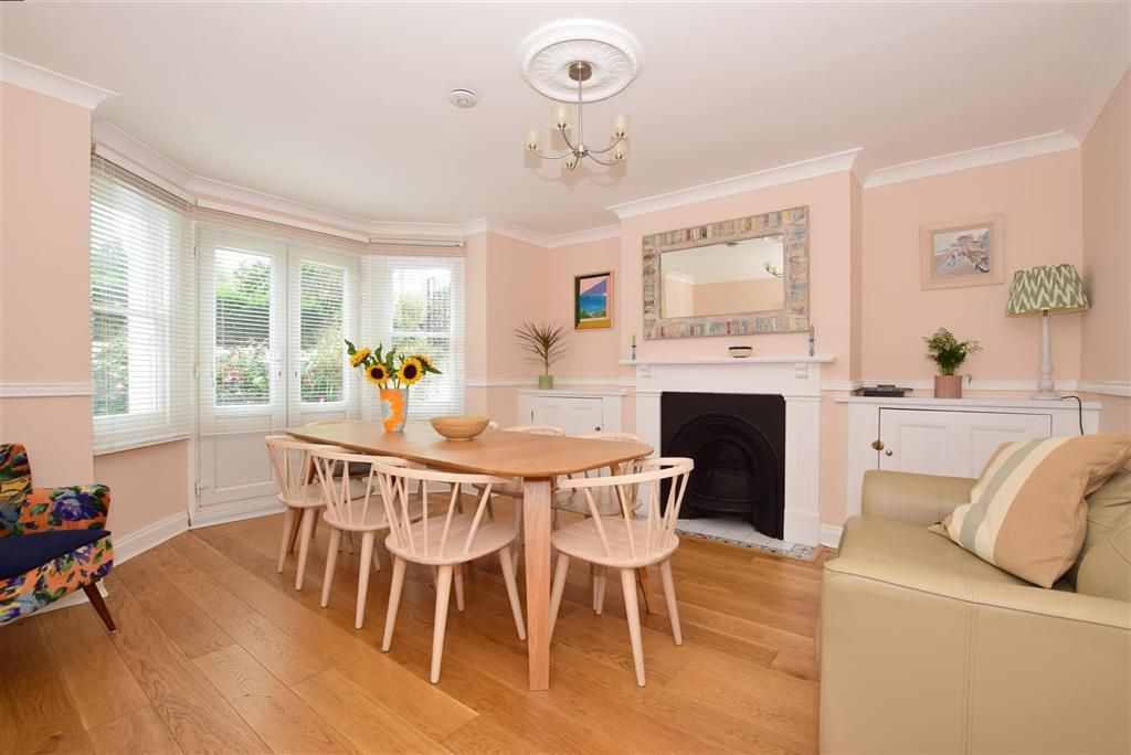 Property photo 3 of 13 Dining Room
