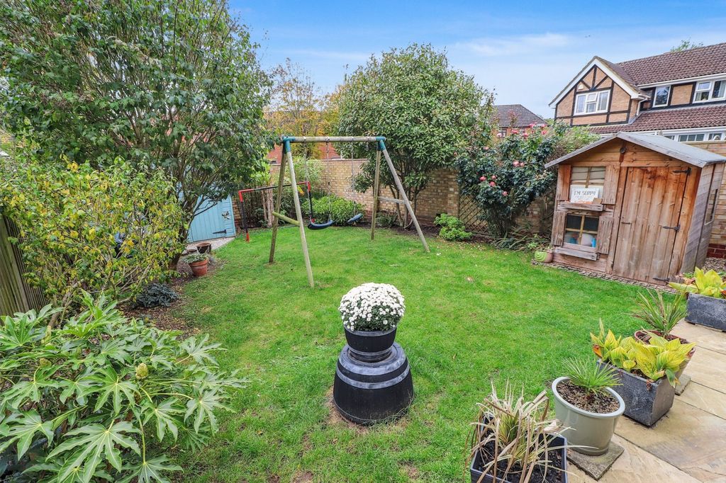 Property photo 2 of 19 Picture No. 01