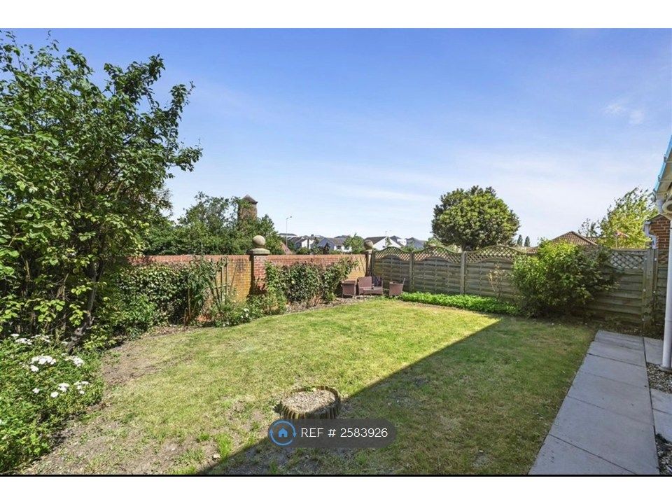 Property photo 3 of 14