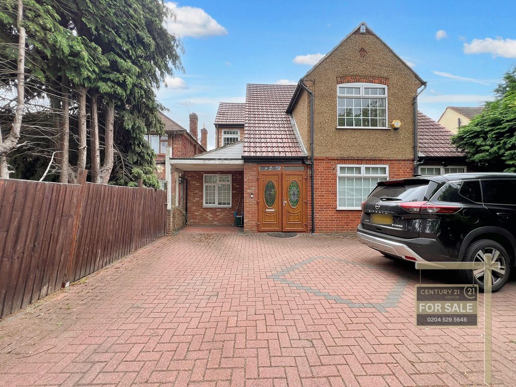 Property photo 2 of 29
