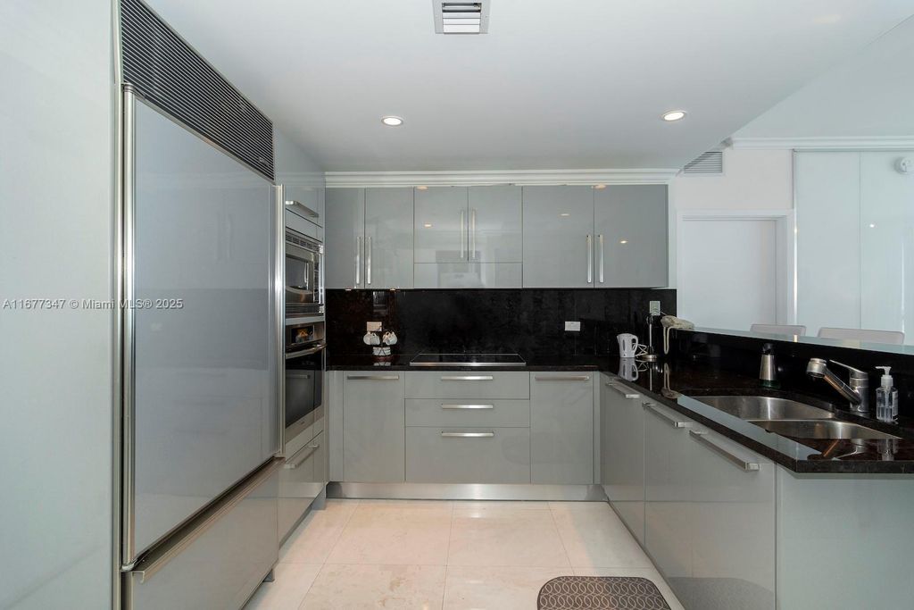 Property photo 3 of 40 <Alttext/>