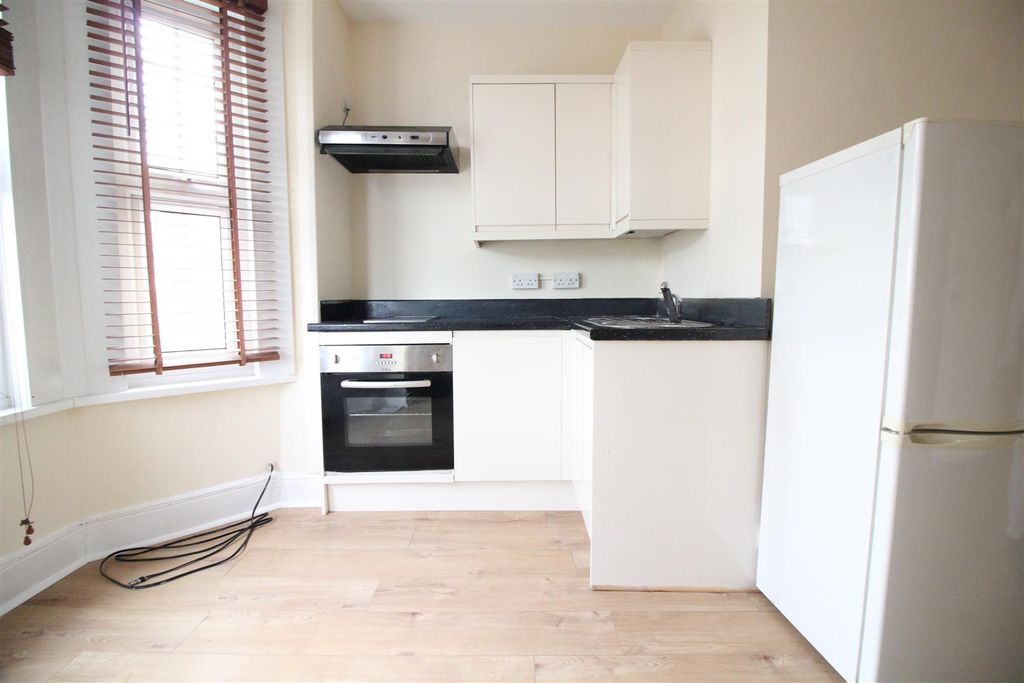Property photo 1 of 6 Img_2036.Jpg