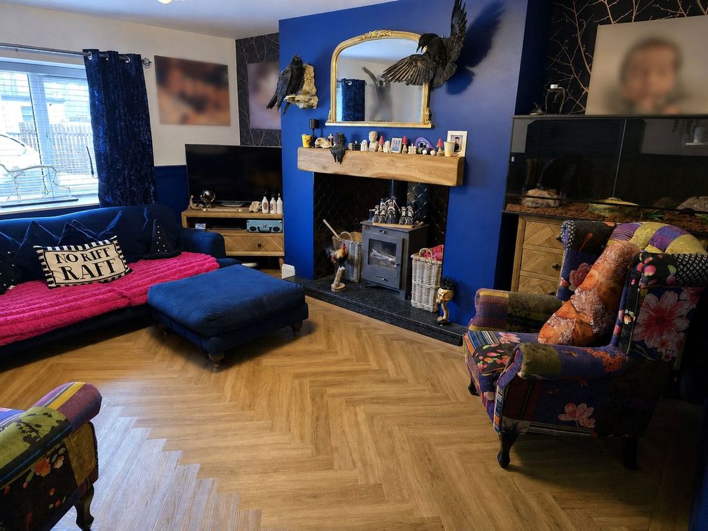 Property photo 3 of 19 Picture No. 22