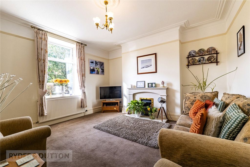 Property photo 3 of 35 Picture No. 52