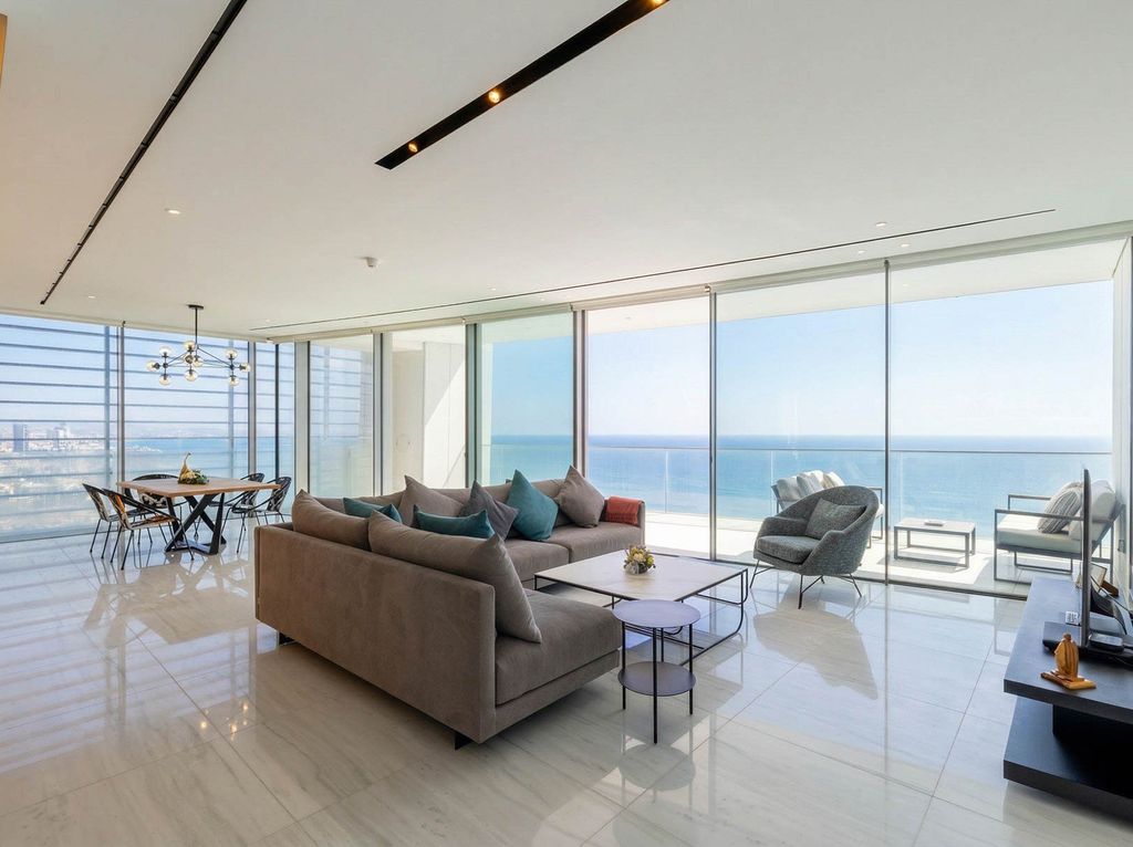 Property photo 1 of 27