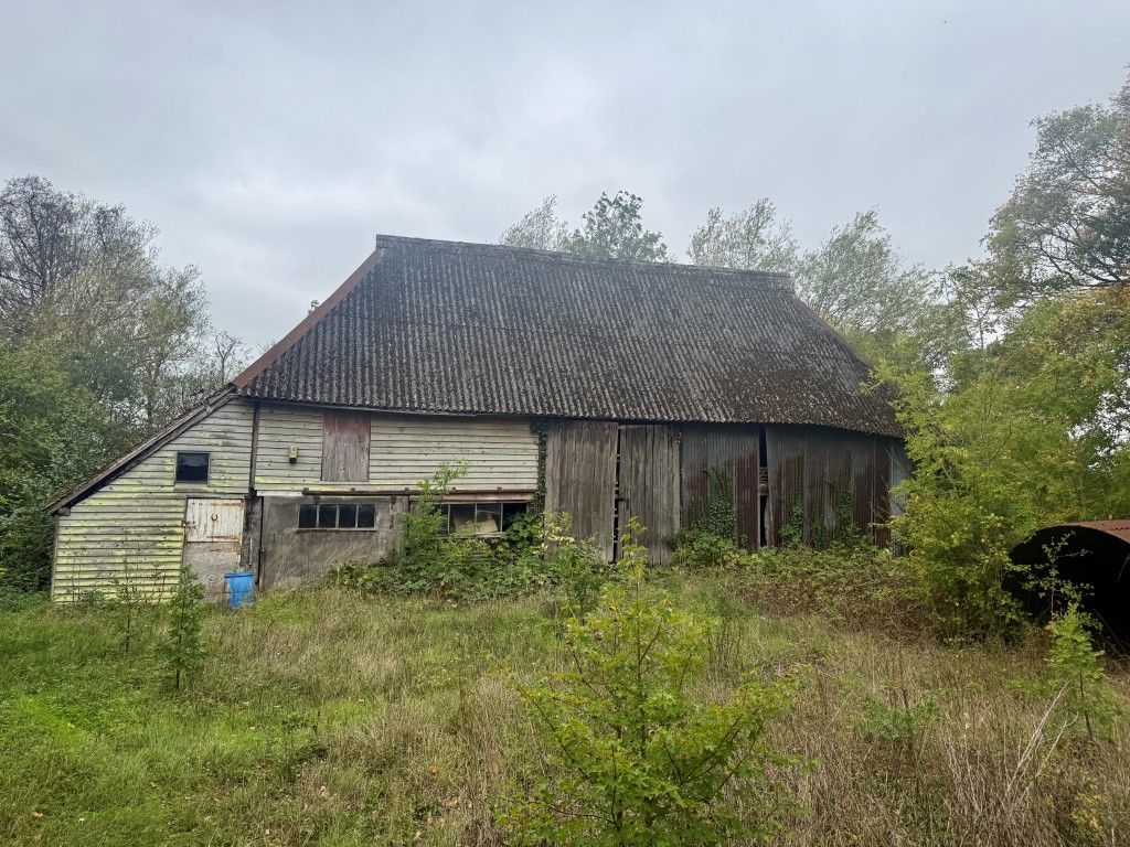 Property photo 1 of 4 Detached Barn