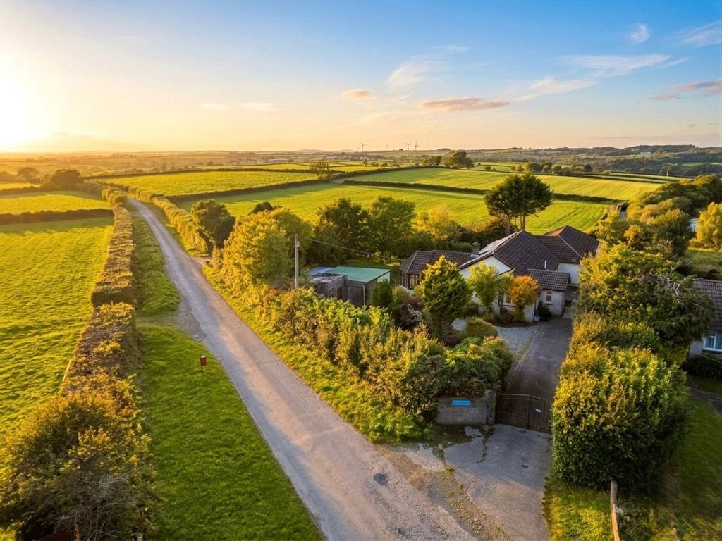 Property photo 1 of 28 Front