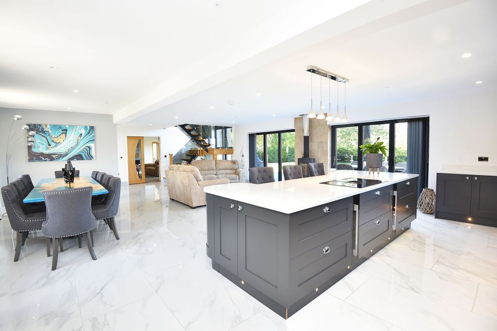Additional image 6 of 6 bed detached house for saleAsh View Farm, 5 Ash View, Harrogate HG2