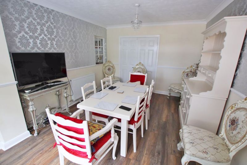 Property photo 3 of 24 Dining Room