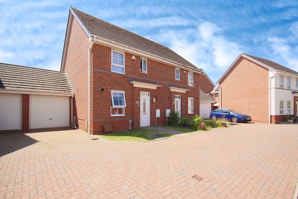 Property photo 1 of 15