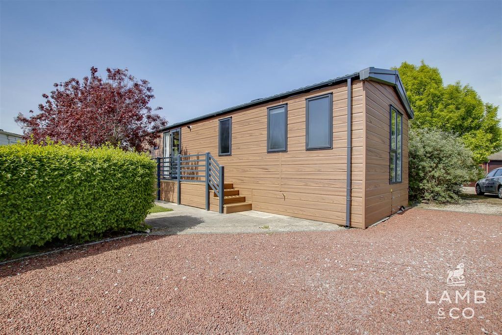 Property photo 1 of 9 _Mg_3822-_Mg_3824.Jpg