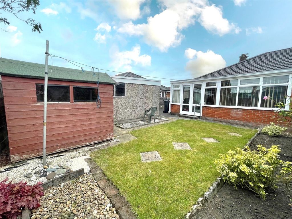 Property photo 2 of 17 J.Jpg