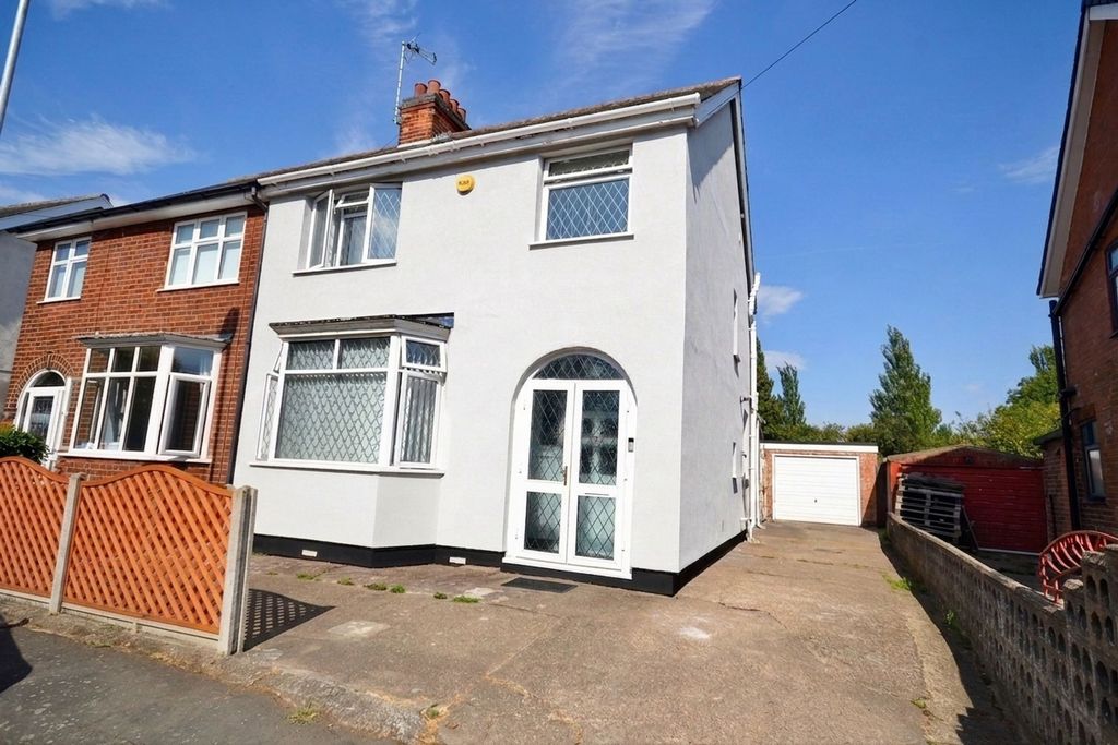 Property photo 1 of 21