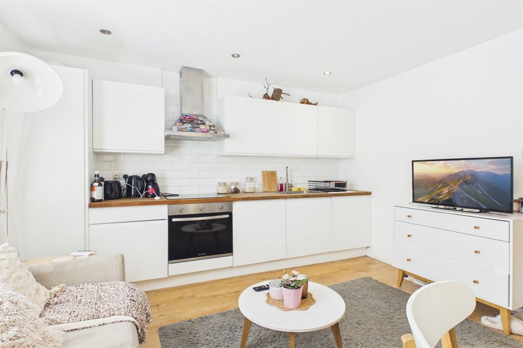 Property photo 1 of 11 Living Area/Kitchen