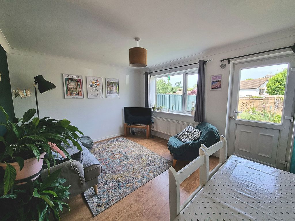 Property photo 3 of 13