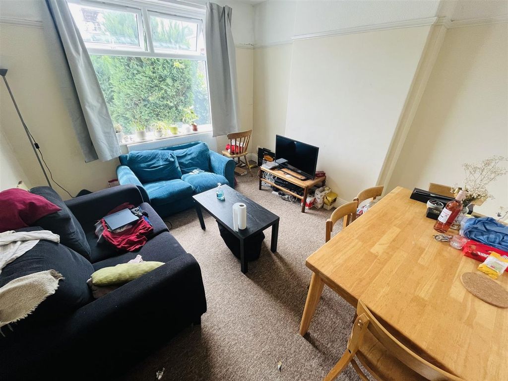 Property photo 2 of 13 Img_8671.Jpeg