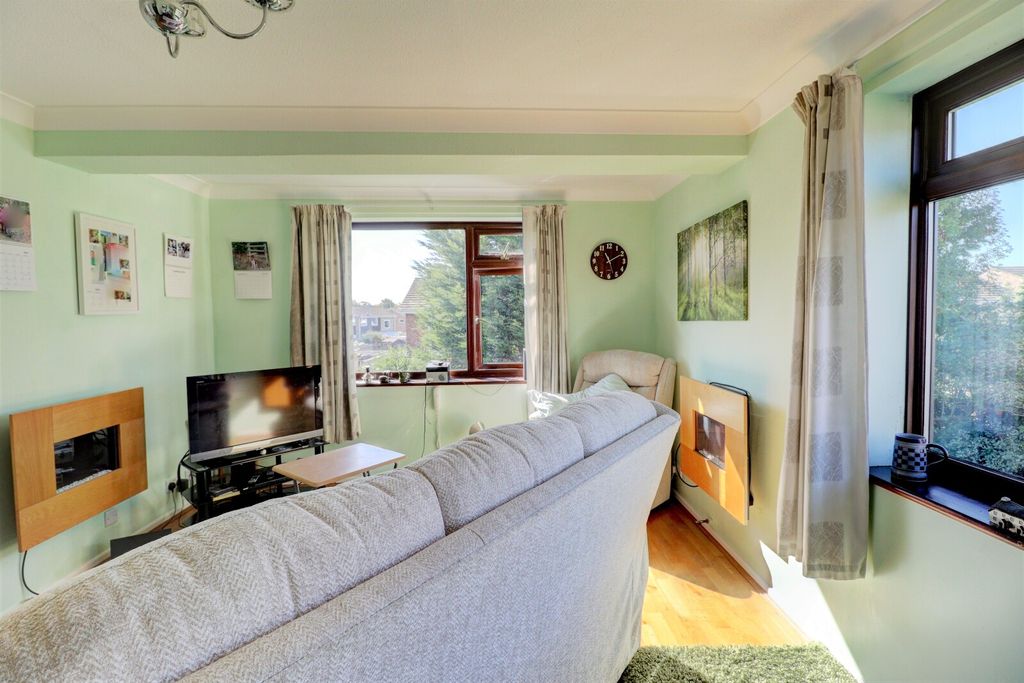 Property photo 3 of 10 Picture No. 08