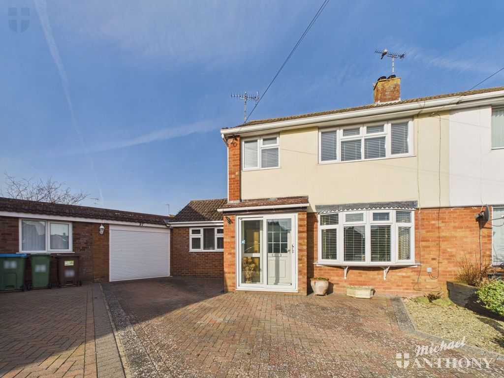 Property photo 1 of 17 08A0A73B5920432Bb928959914Ea7789_80_Cam03218G0-Pr0922-Still011