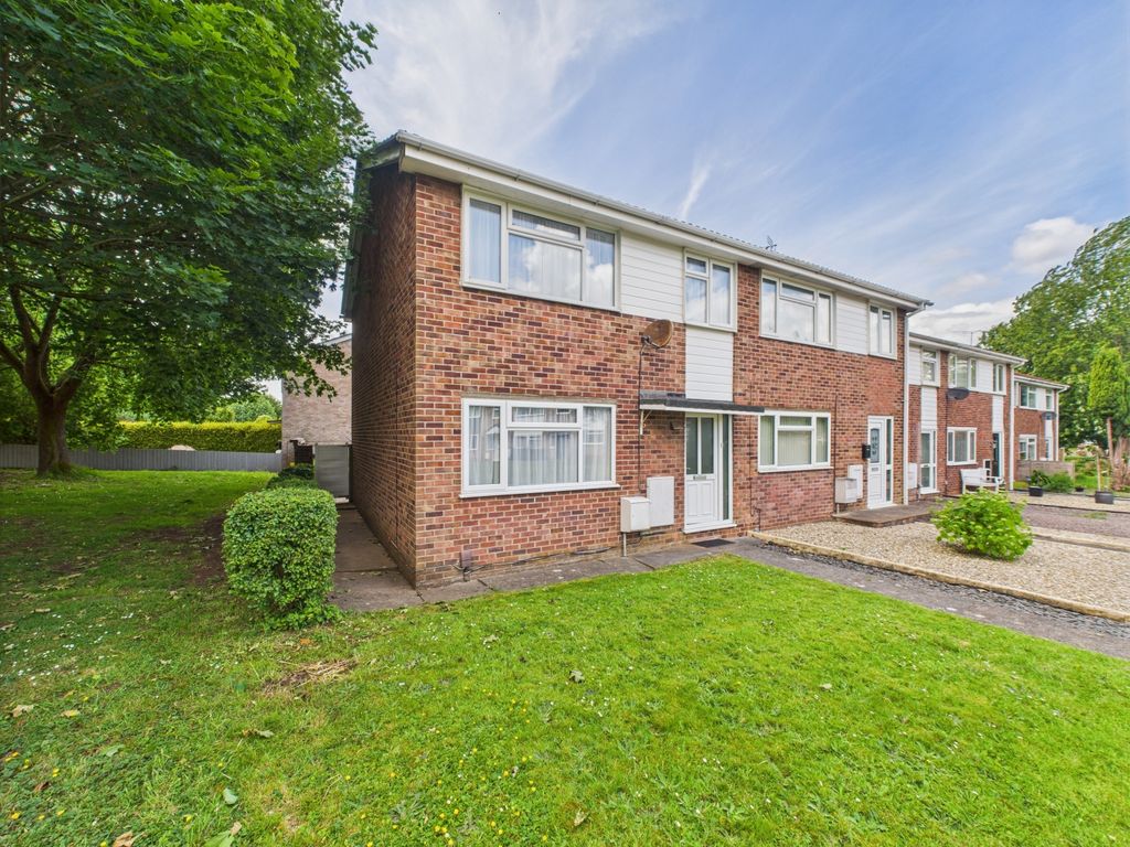 Property photo 1 of 13 Cam02023G0-Pr0142-Still014