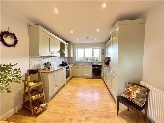 Property photo 3 of 21 Kitchen Diner