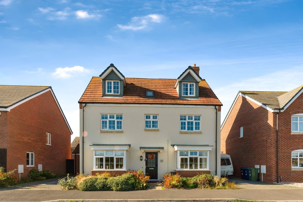 Property photo 1 of 31 Front