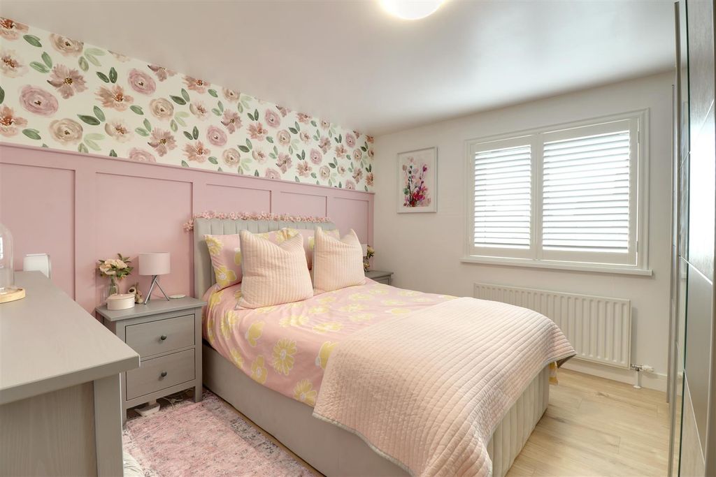 Additional image 8 of 2 bed flat for sale20 Mark Mews, Newtownards BT23