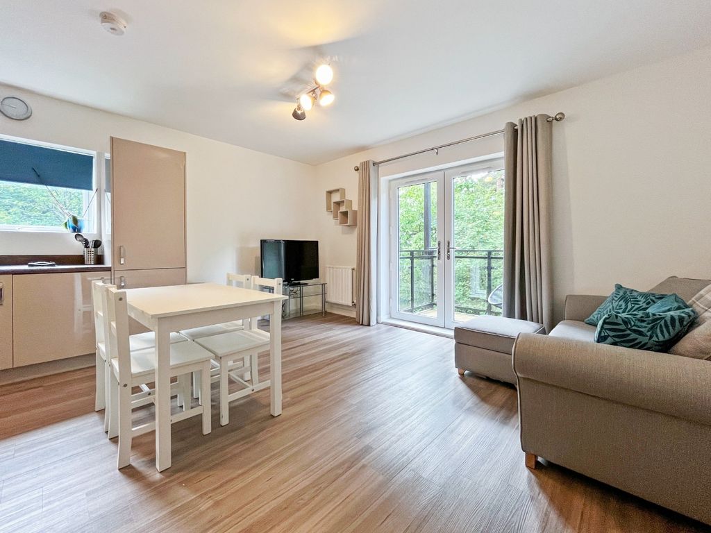 Property photo 2 of 9 3301434