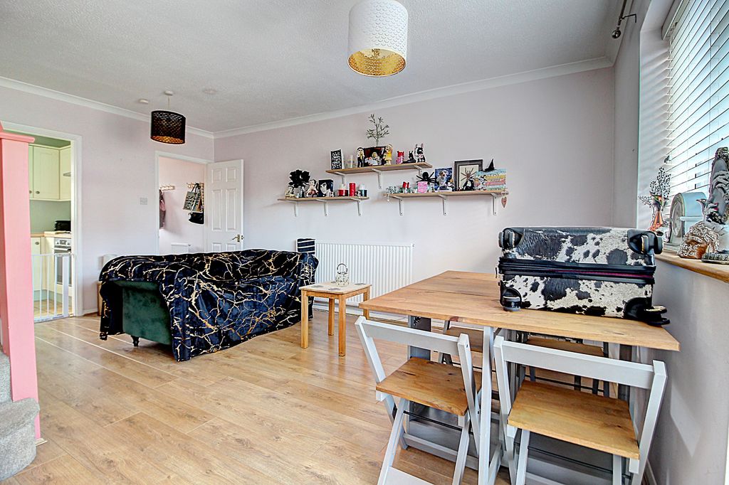 Property photo 3 of 10 Lounge Dining Room