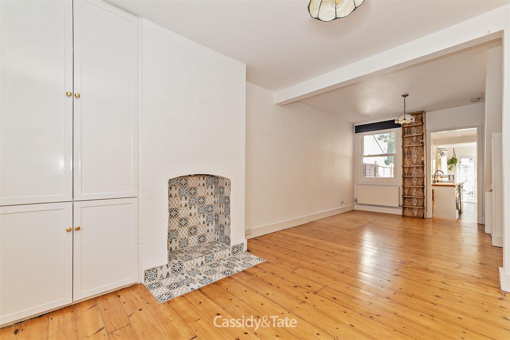 Property photo 2 of 27 29Arthurroad-3.Jpg