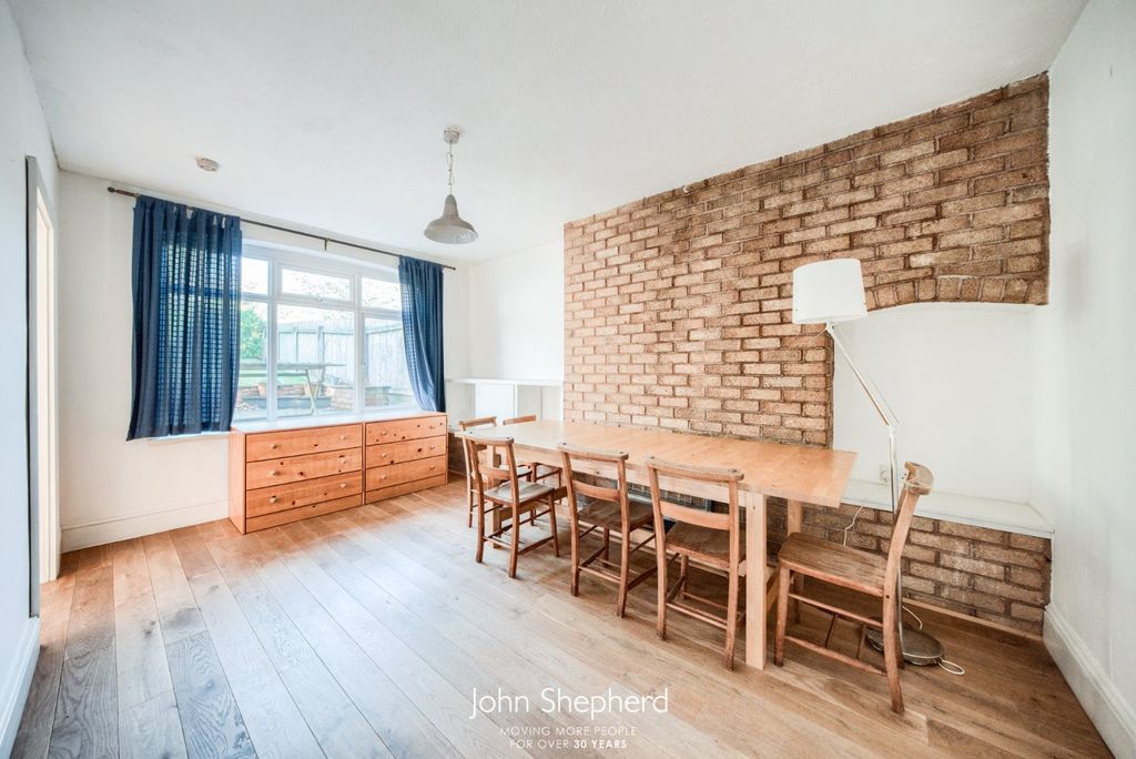 Property photo 3 of 11 Picture No. 08