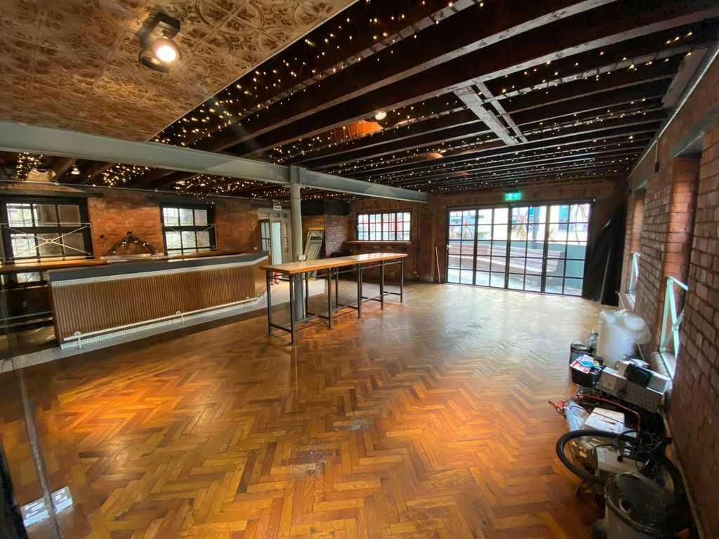 Property photo 2 of 5 Pbow3981.Jpg