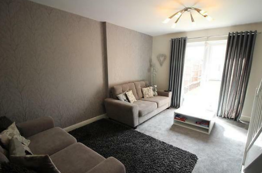 Property photo 2 of 6