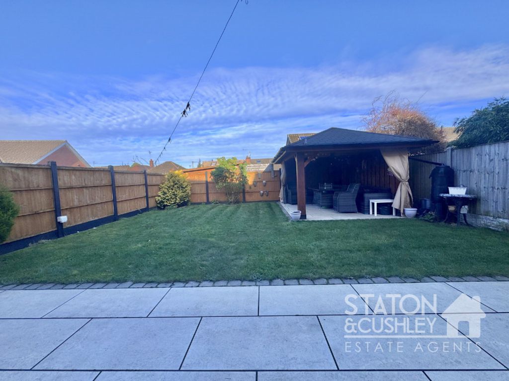 Property photo 2 of 28