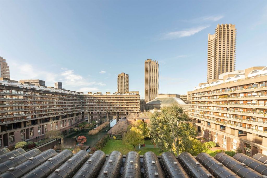 Property photo 2 of 4