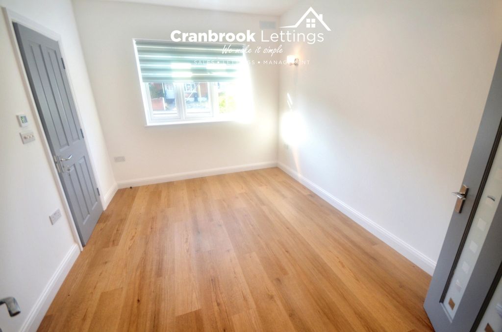 Property photo 3 of 12 Dsc 0987 Watermarked
