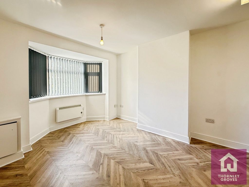 Property photo 1 of 10 Pbox-Img.Jpg