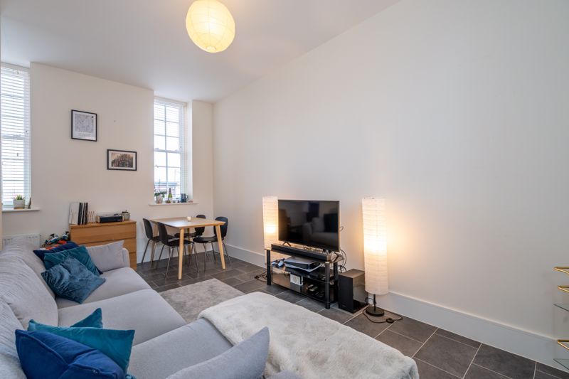 Property photo 2 of 13 Photo 6