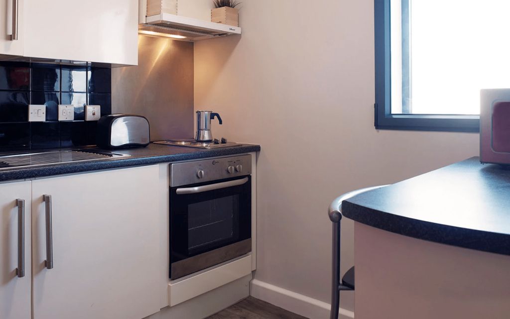 Property photo 2 of 20 Kitchen