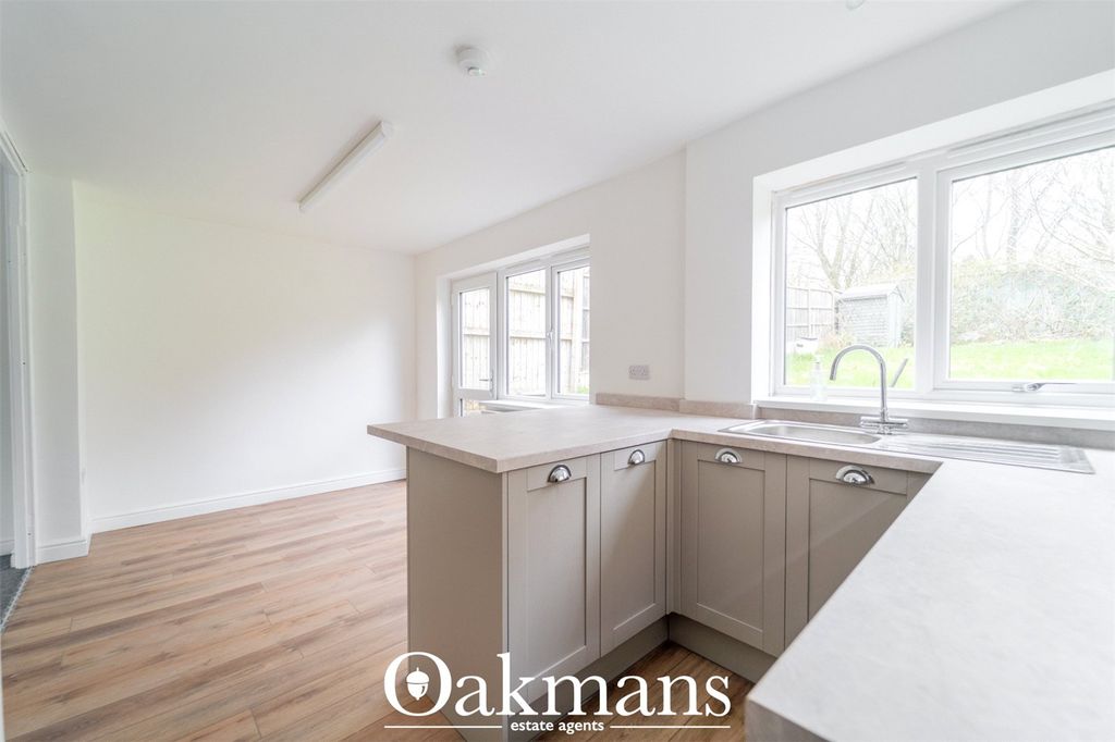 Property photo 2 of 9 Picture No. 10