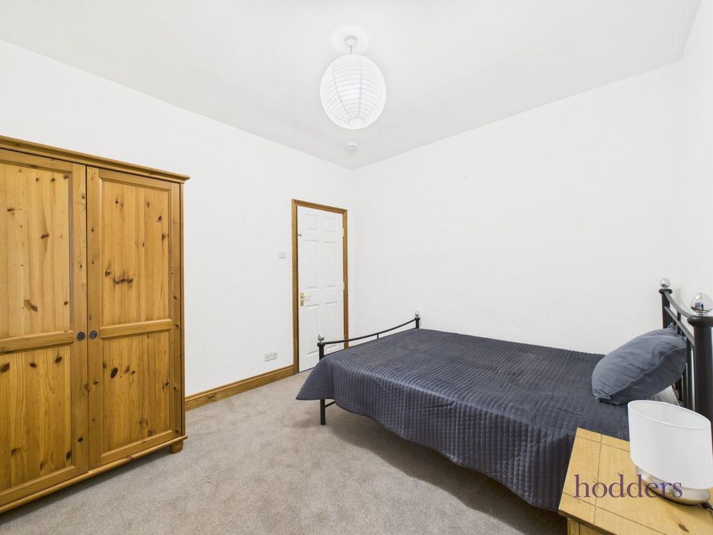 Property photo 1 of 11 Picture No. 23