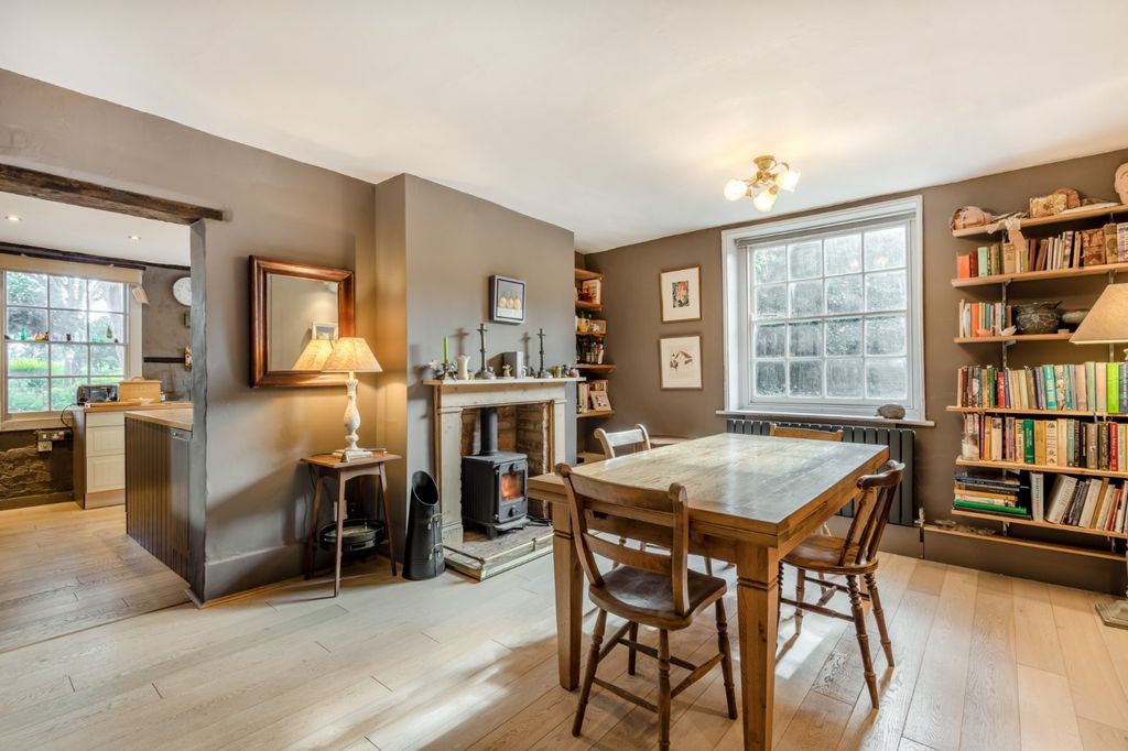 Property photo 3 of 26 Dining Room