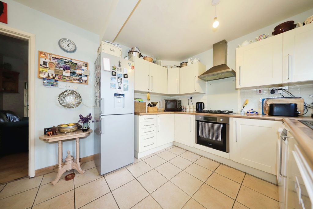 Property photo 2 of 17 Photography