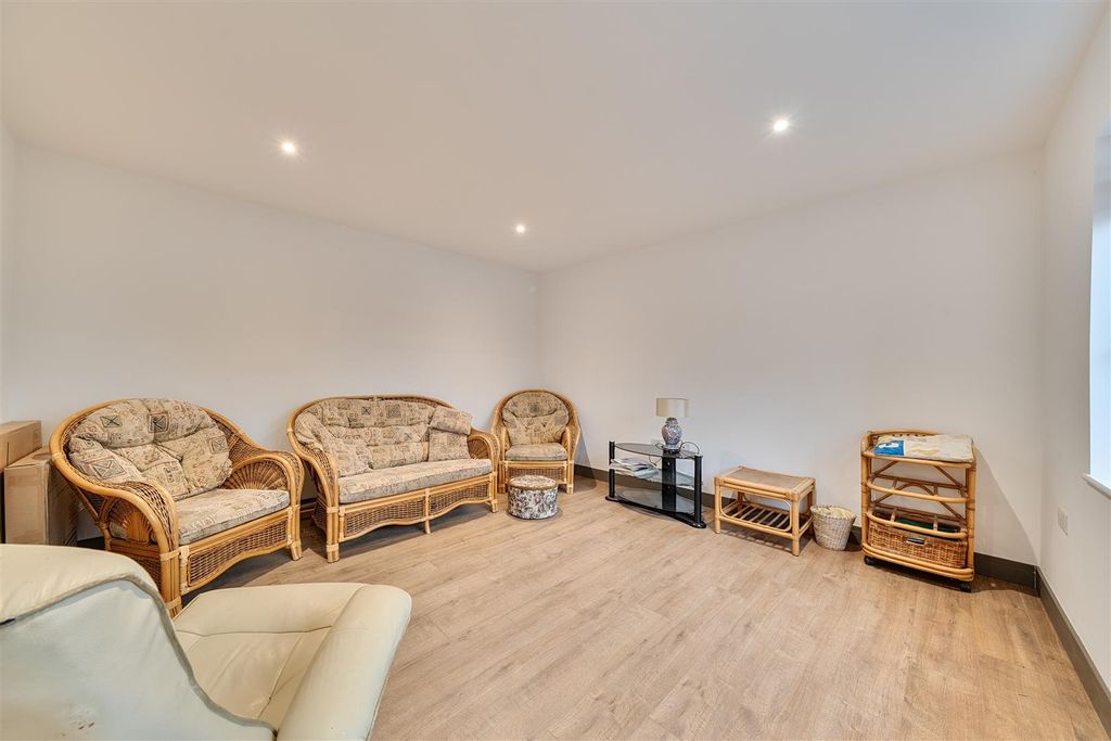 Property photo 3 of 23 1434531 (1).Jpg