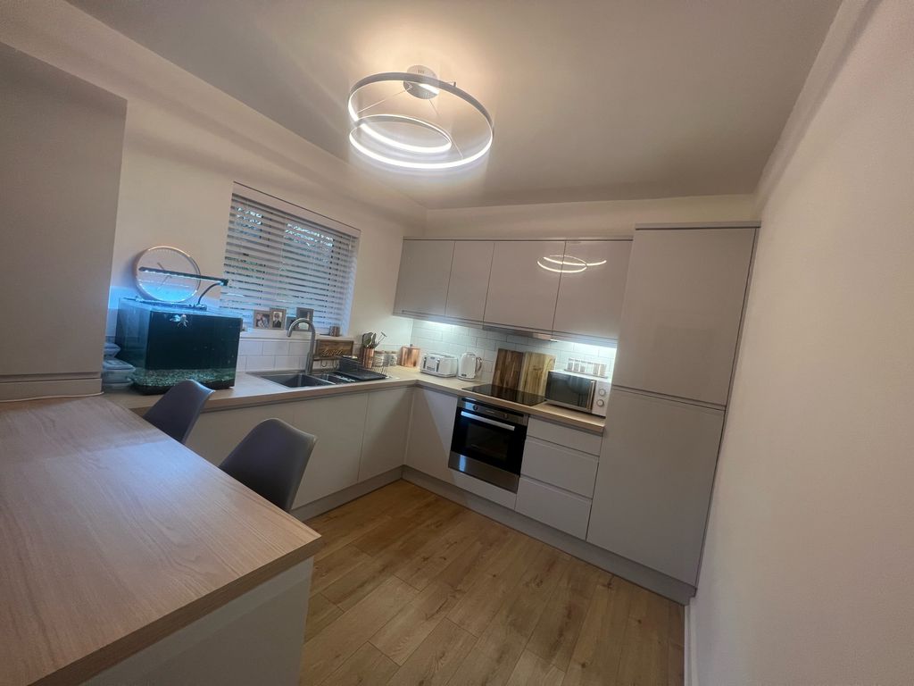 Property photo 1 of 12 Kitchen
