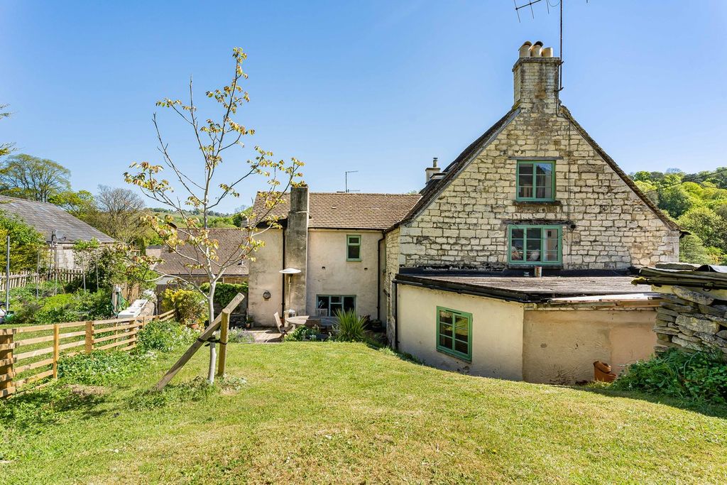 Property photo 2 of 30