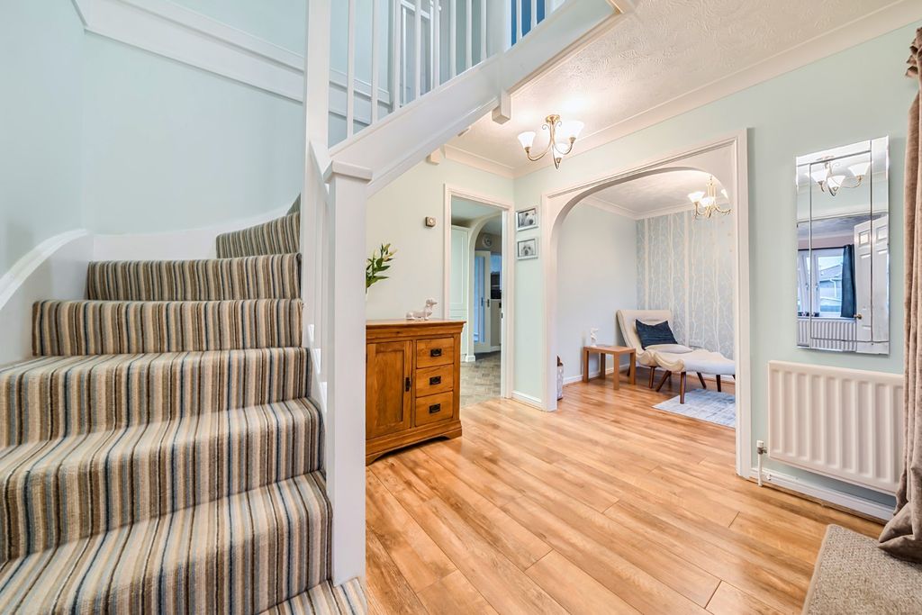 Property photo 3 of 25 Picture No. 28